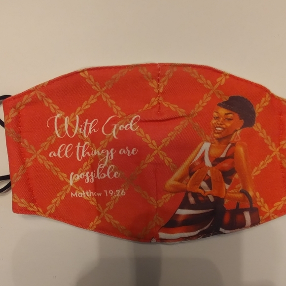 Red/White Face Mask - Picture 4 of 6